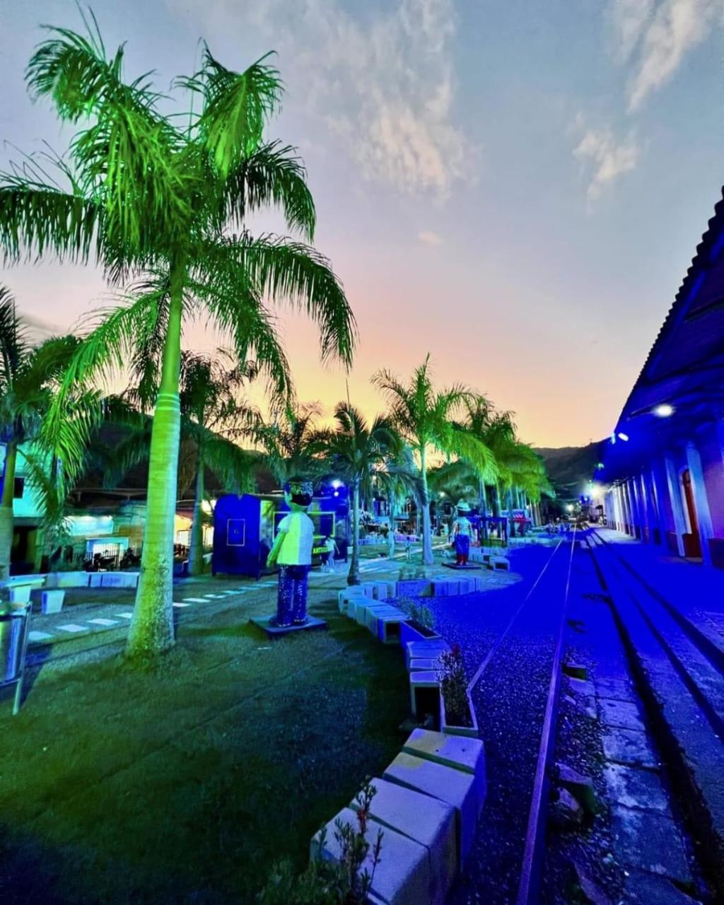 Amueblados, Zona Centrica-cisneros- Antioquia Apartment *